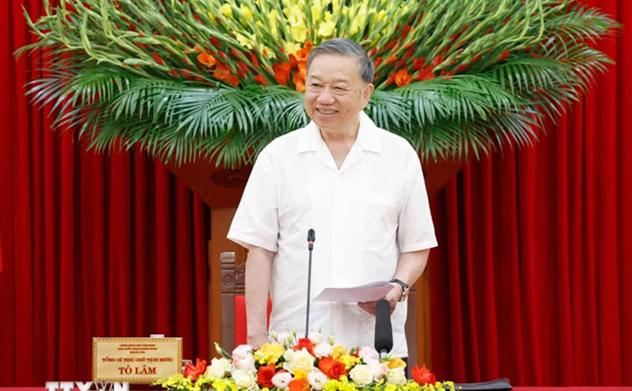 Đổi mới phương thức lãnh đạo của Đảng để làm cho đất nước phát triển bền vững